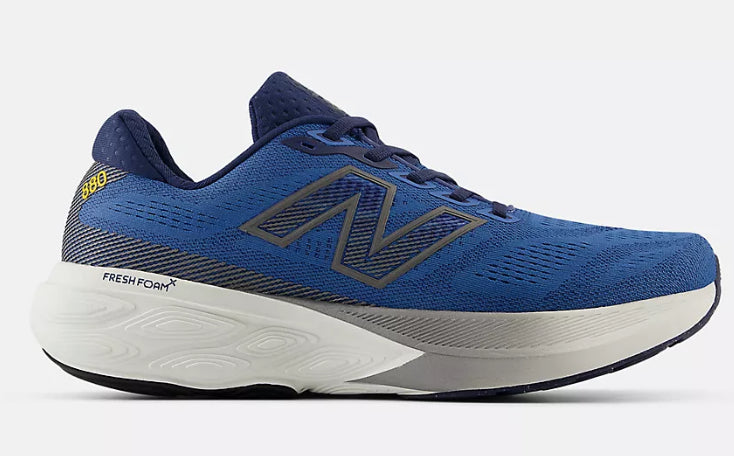 New Balance Men’s 880 v15