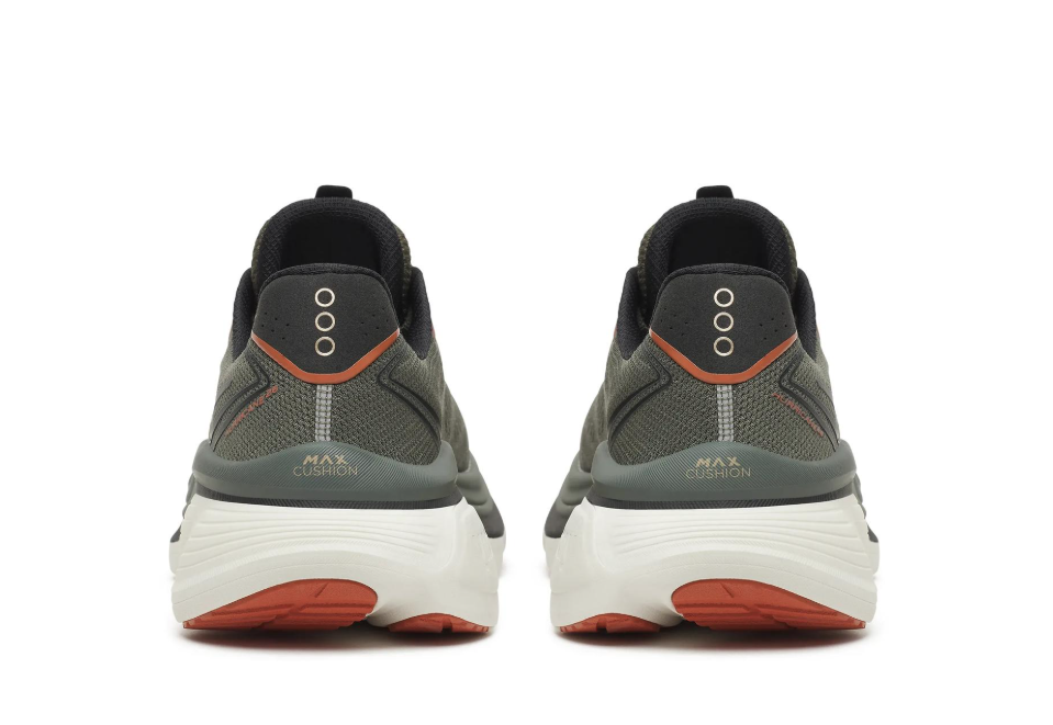 Saucony Men's Hurricane 26