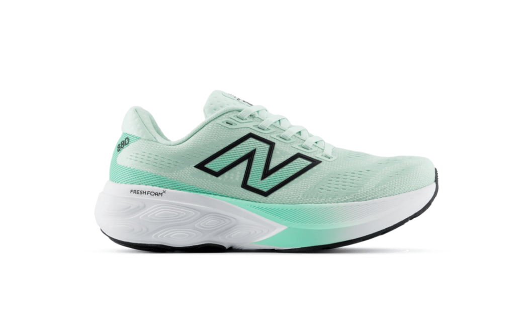 New Balance Women’s 880 v15