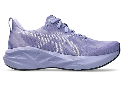 ASICS Women’s Novablast 5