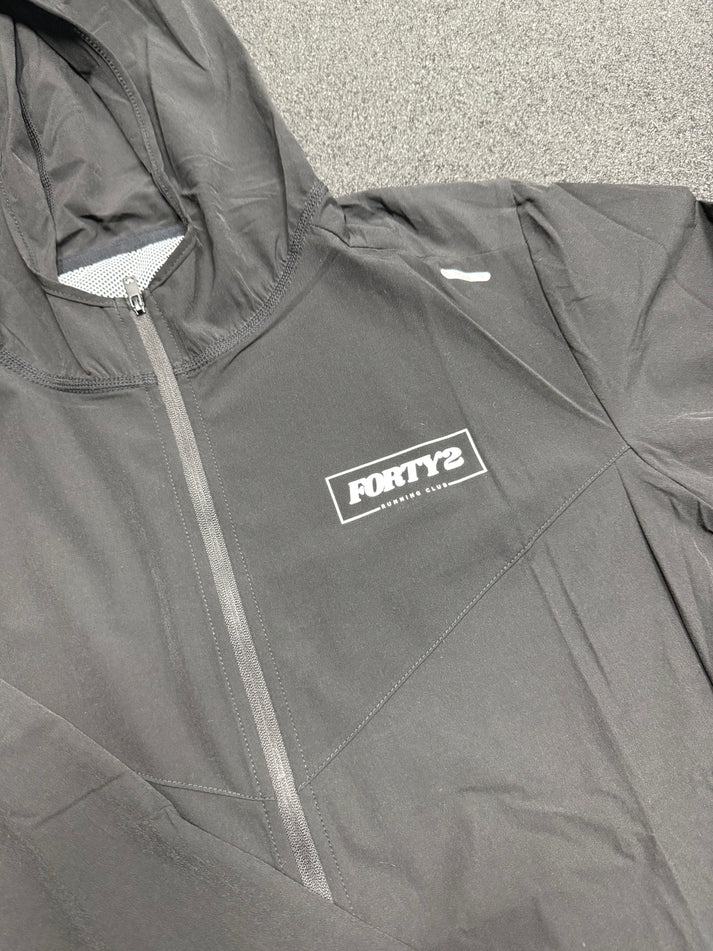 Forty2 The Windbreaker