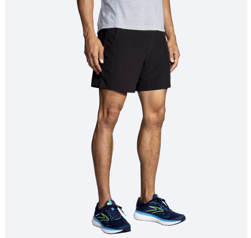 Brooks men’s Sherpa 7” 2 in 1  short