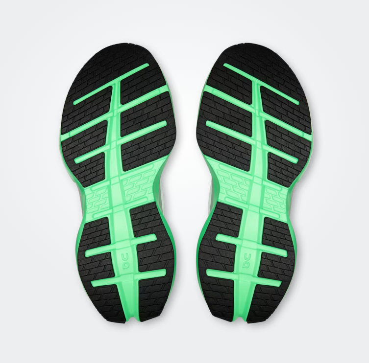 ON Women's Cloudrunner 3 Max